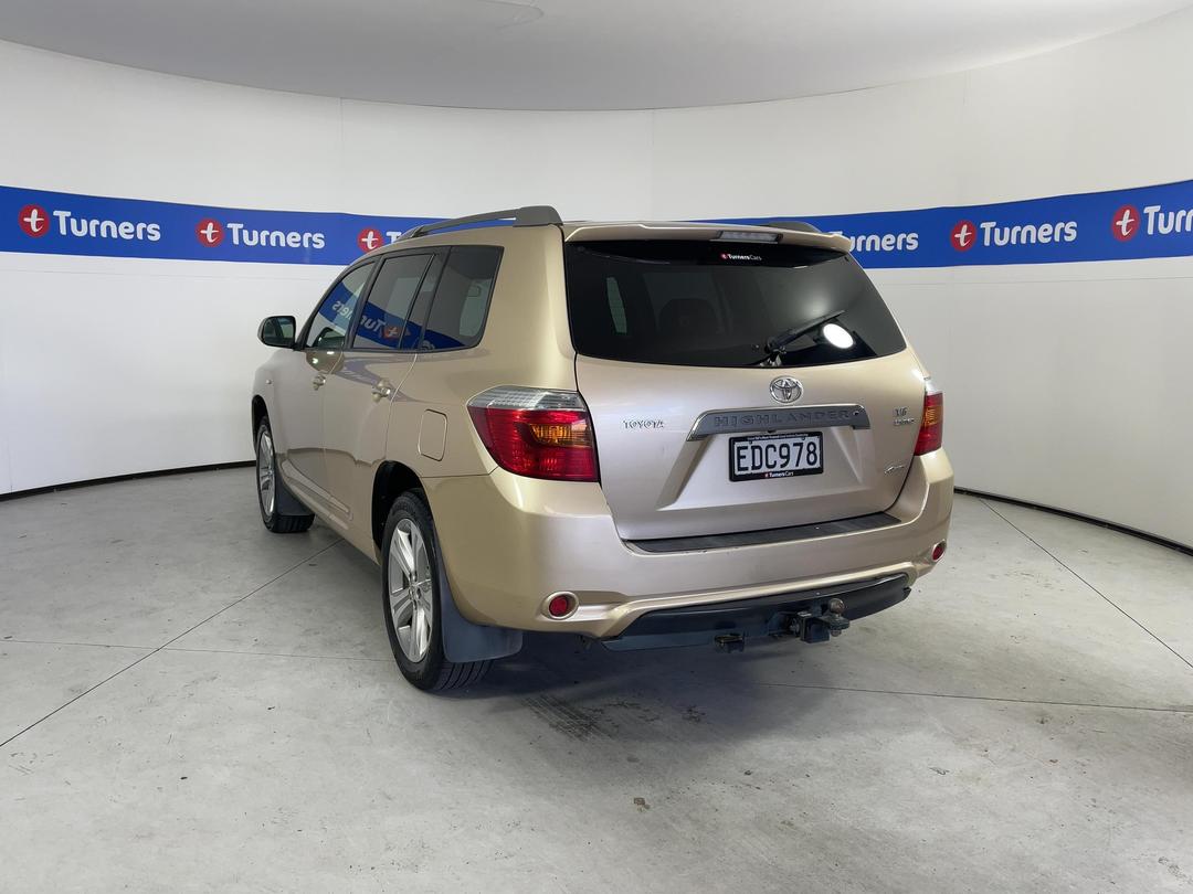 Photo '5' of Toyota Highlander