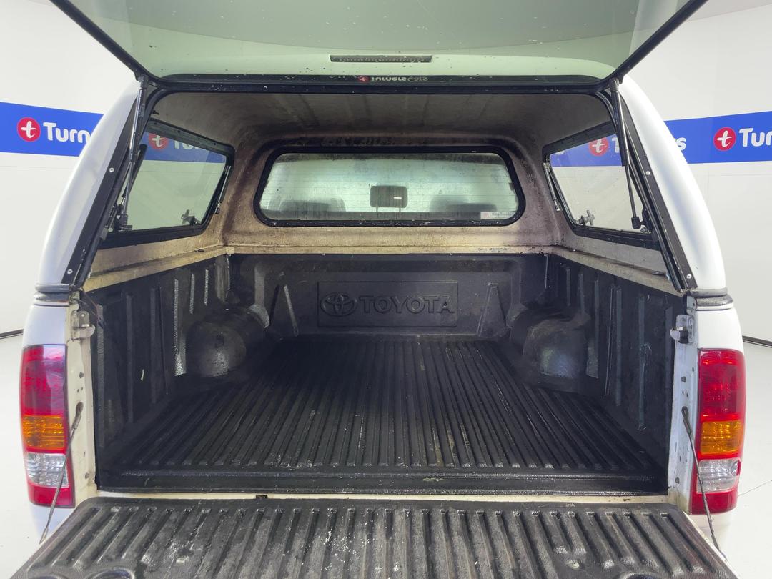 Photo '14' of Toyota Hilux