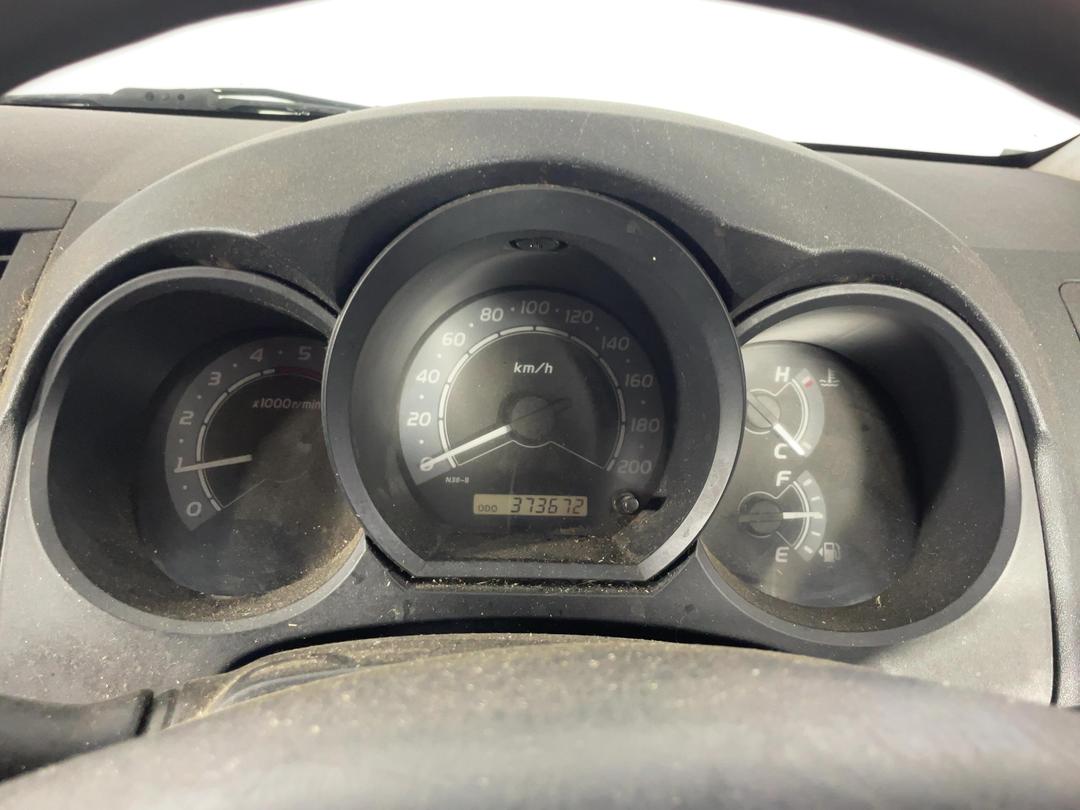 Photo '21' of Toyota Hilux