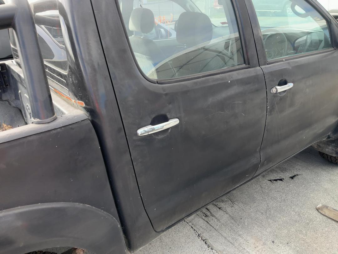 Photo '15' of Toyota Hilux TD SR5 DCU 4A