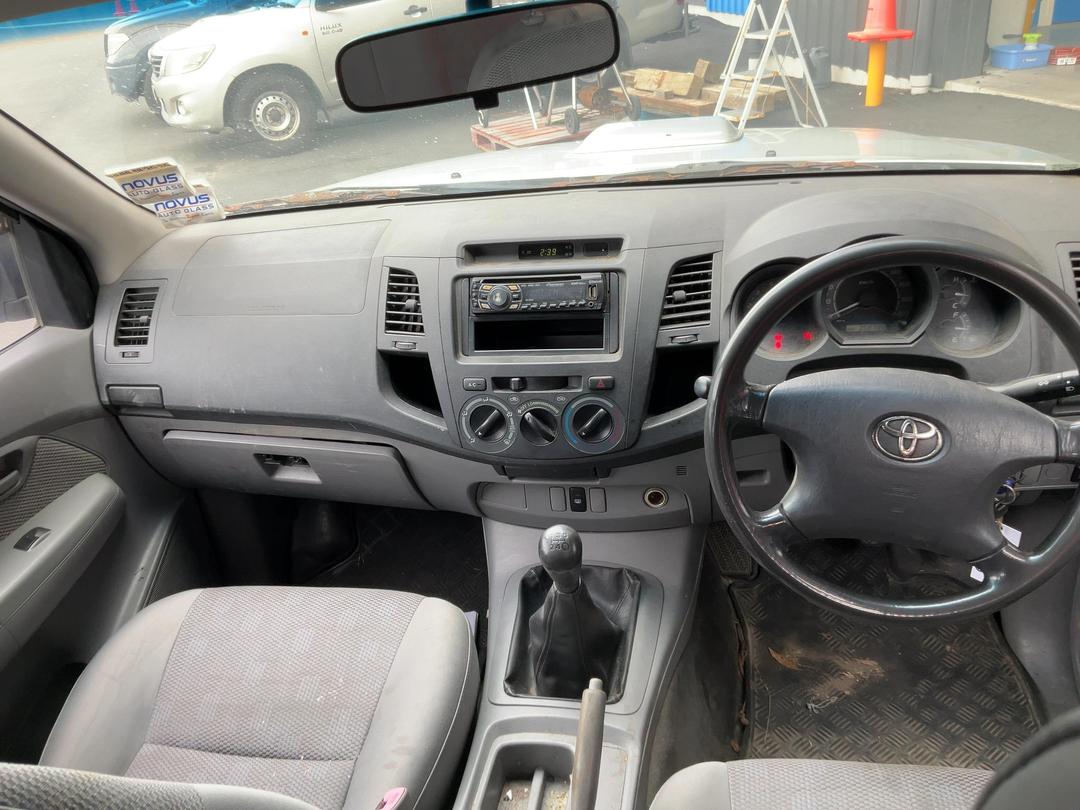 Photo '15' of Toyota Hilux TD D/C