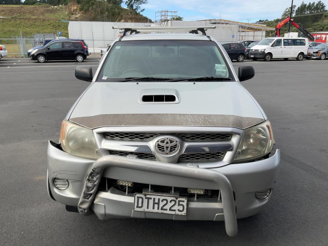 Photo '2' of Toyota Hilux TD D/C