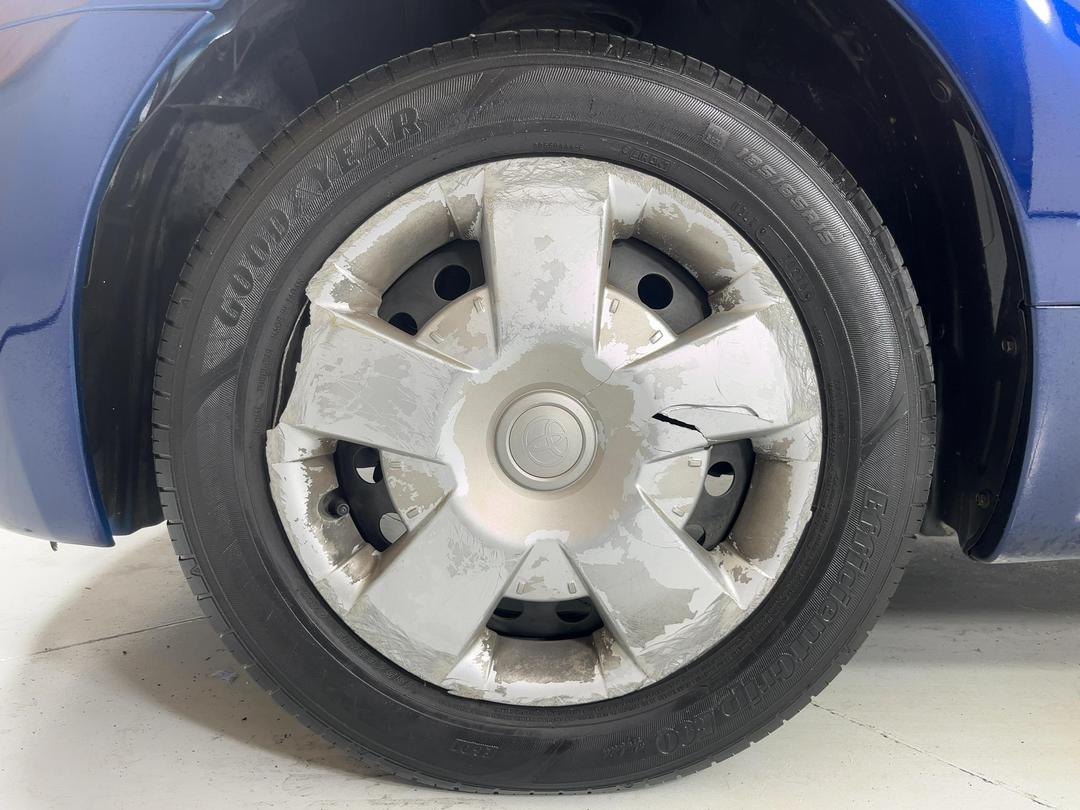 Photo '10' of Toyota IST