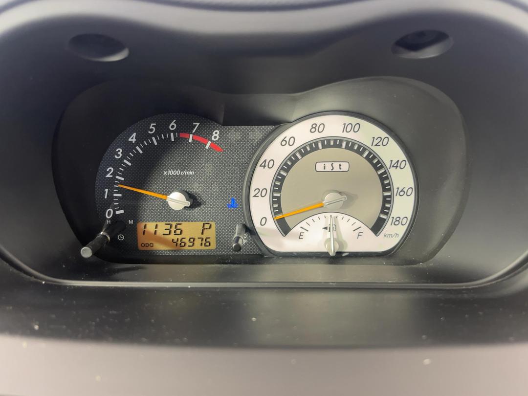 Photo '21' of Toyota IST