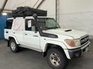 Thumbnail '1' of Toyota Landcruiser TD LX WGN5