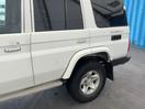 Thumbnail '13' of Toyota Landcruiser TD LX WGN5