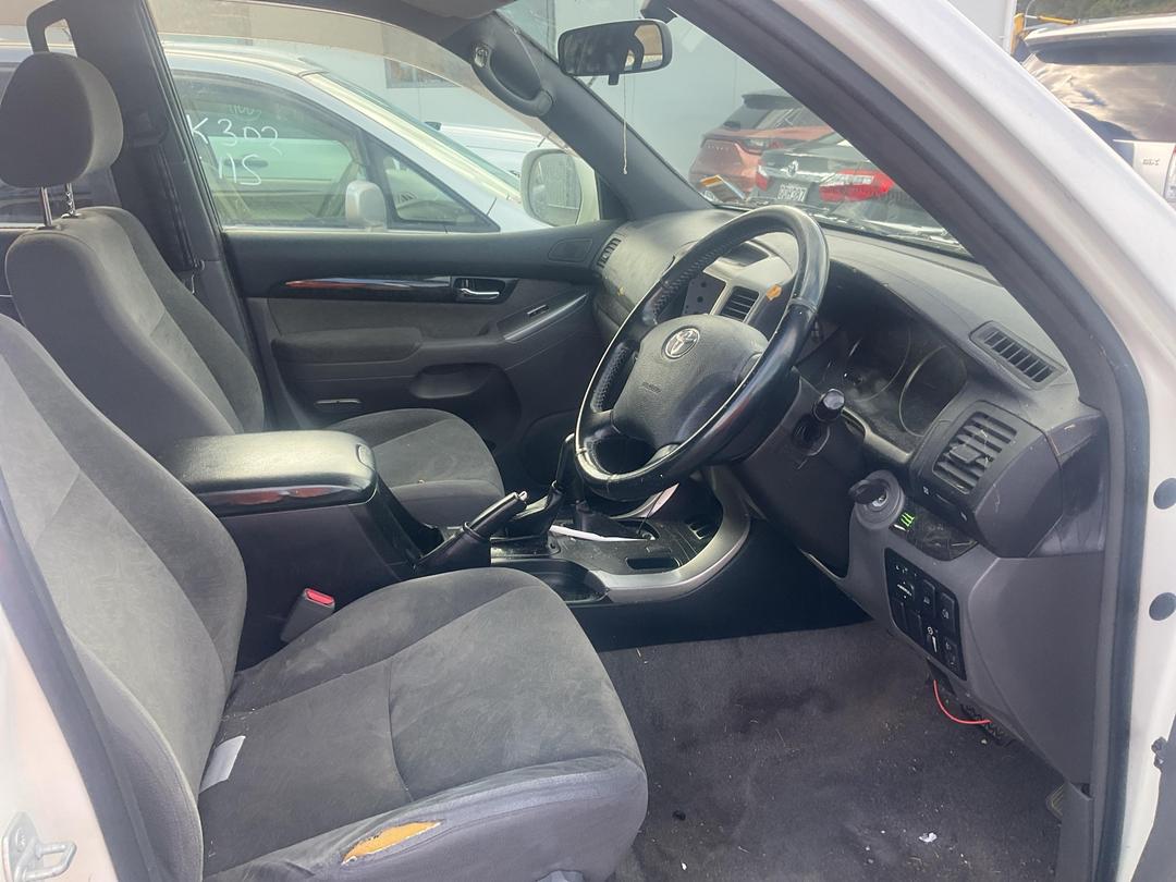 Photo '7' of Toyota Landcruiser Prado