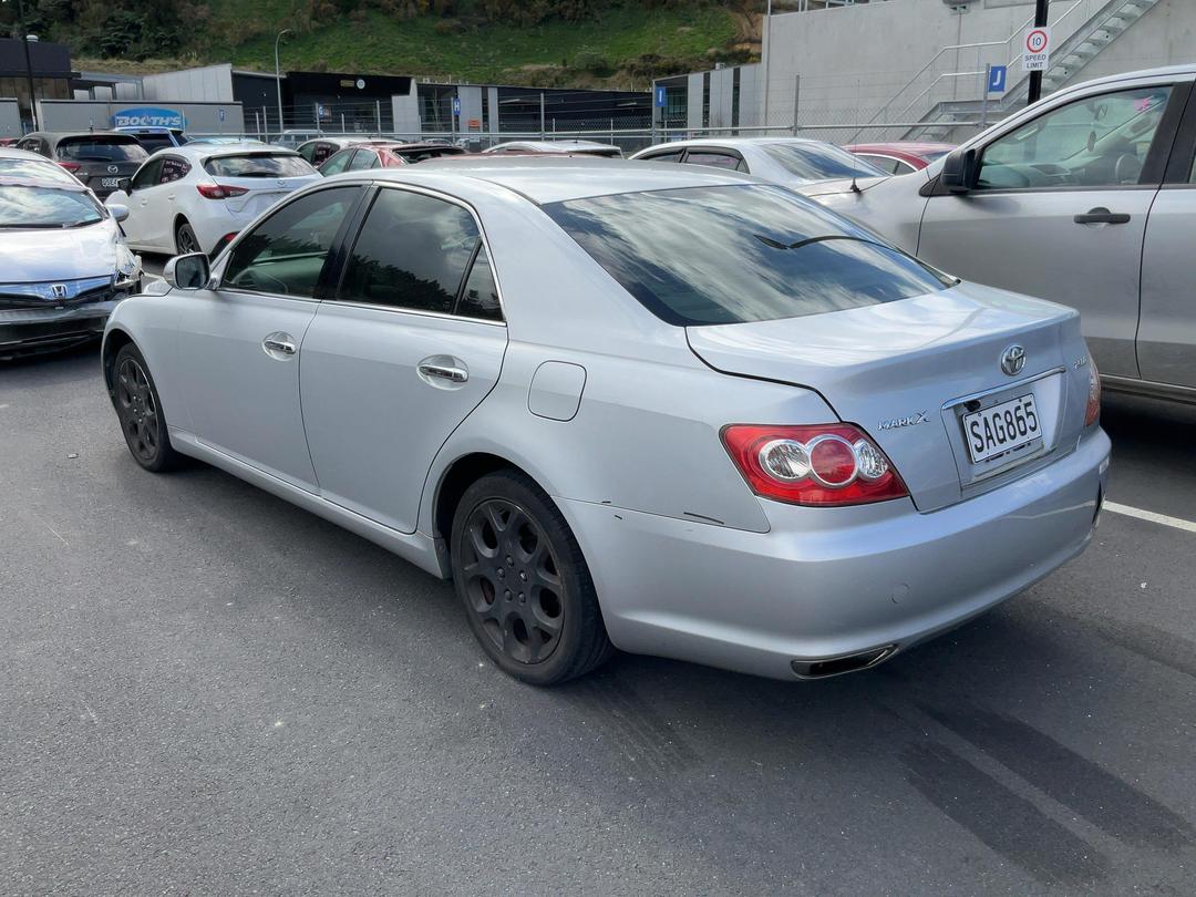 Photo '6' of Toyota Mark X X Photo '6' of Toyota Mark X X