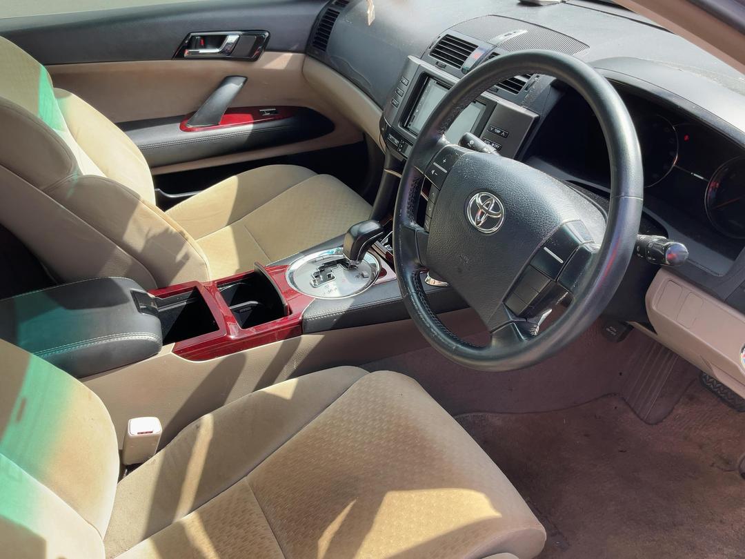 Photo '13' of Toyota Mark X X Photo '13' of Toyota Mark X X