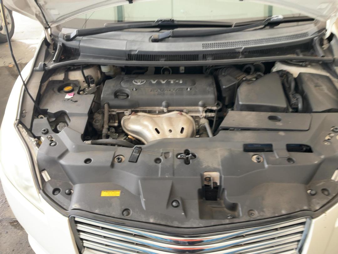 Photo '13' of Toyota Markx ZIO