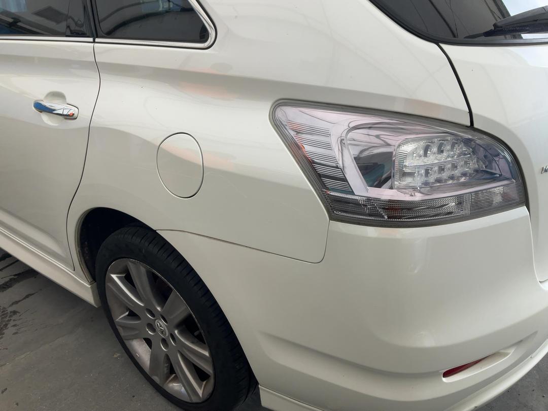 Photo '26' of Toyota Markx ZIO