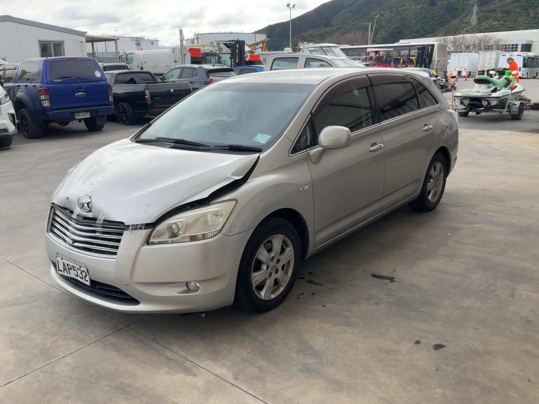 Photo '4' of Toyota Markx ZIO Photo '4' of Toyota Markx ZIO