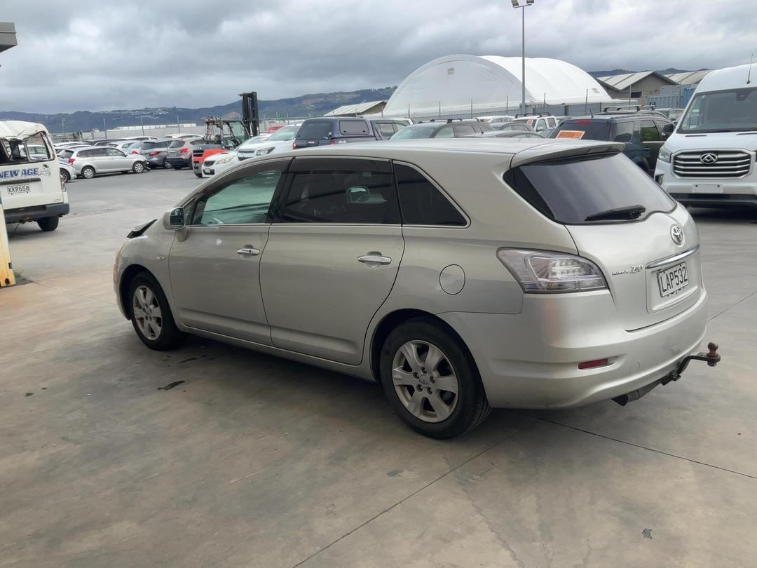 Photo '6' of Toyota Markx ZIO Photo '6' of Toyota Markx ZIO