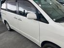 Thumbnail '3' of Toyota Noah