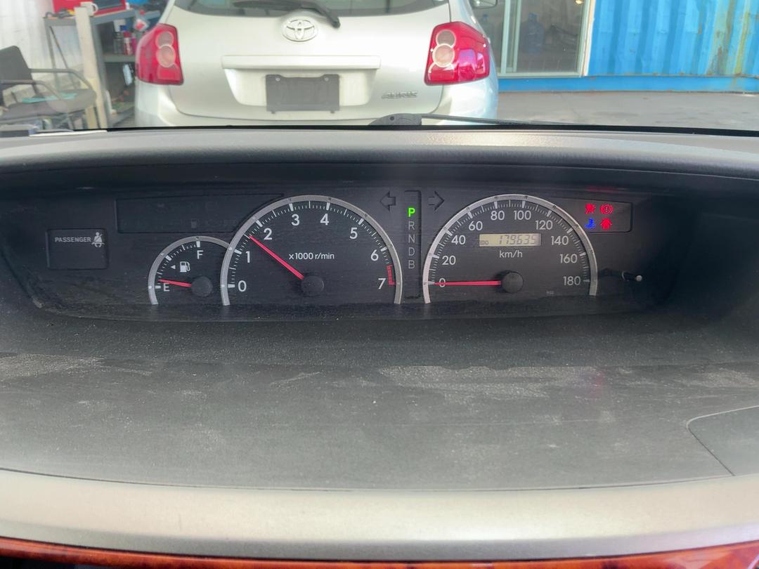 Photo '9' of Toyota Noah Photo '9' of Toyota Noah
