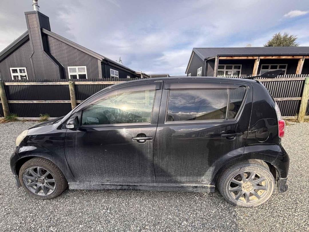 Photo '6' of Toyota Passo Photo '6' of Toyota Passo