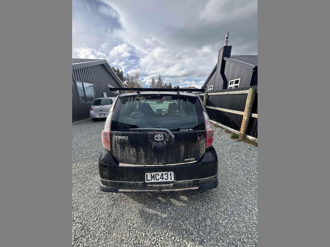 Photo '7' of Toyota Passo Photo '7' of Toyota Passo