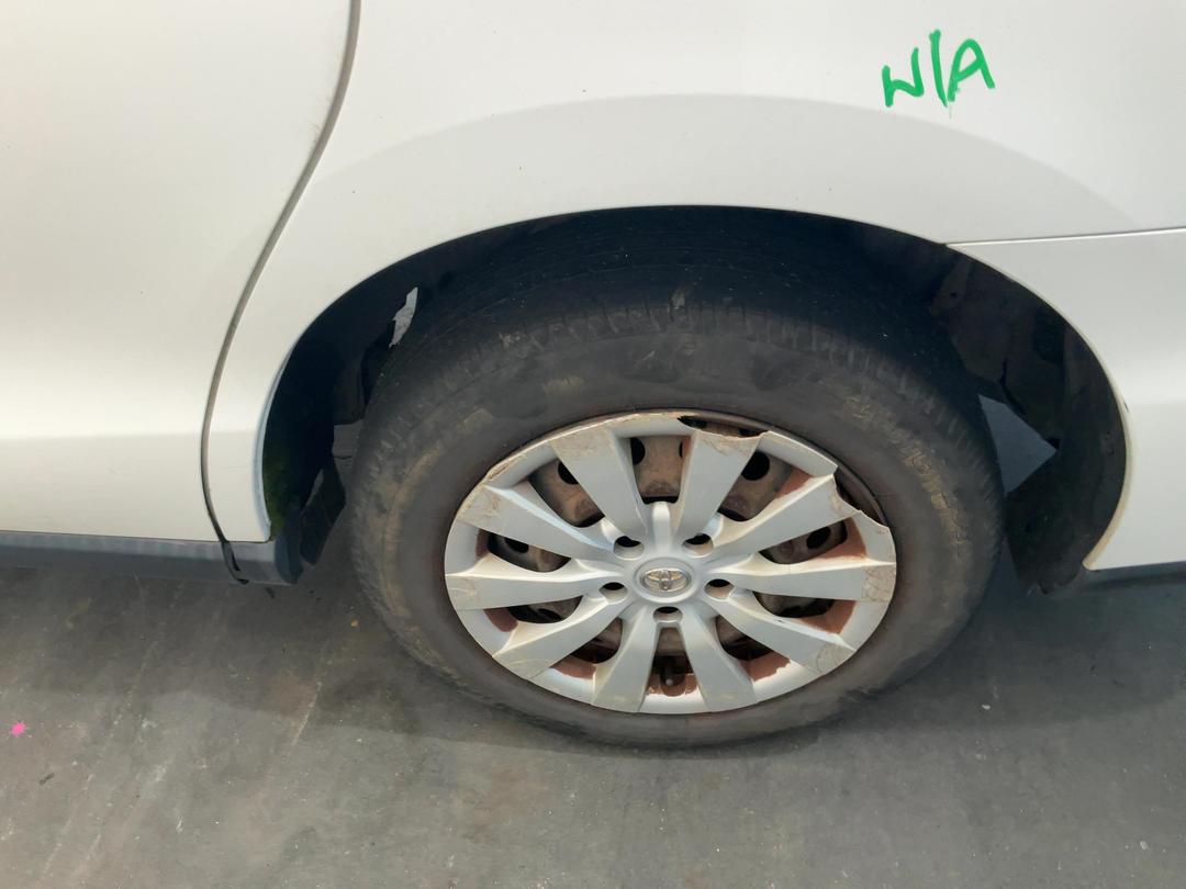 Photo '15' of Toyota Previa