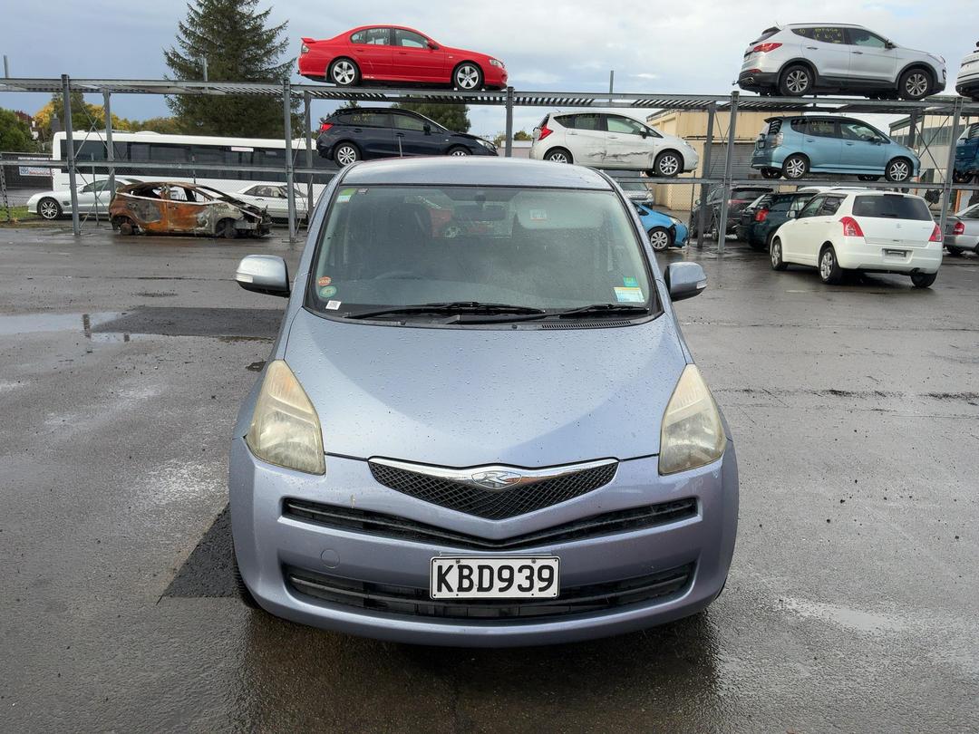 Photo '2' of Toyota Ractis