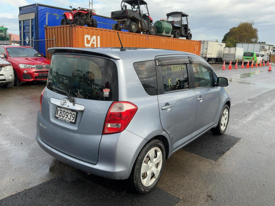 Photo '6' of Toyota Ractis