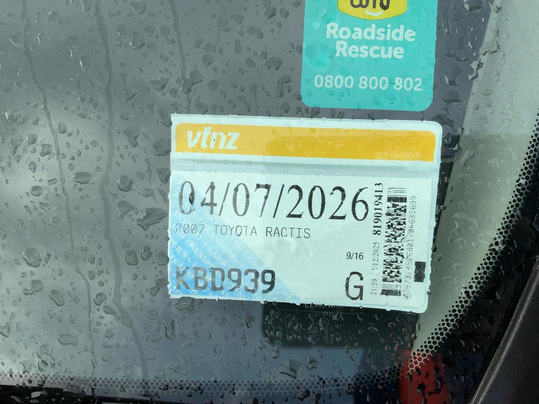 Photo '18' of Toyota Ractis