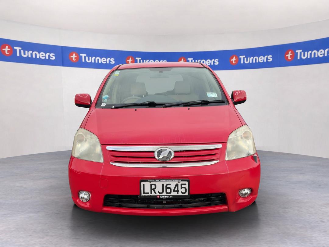 Photo '2' of Toyota Raum