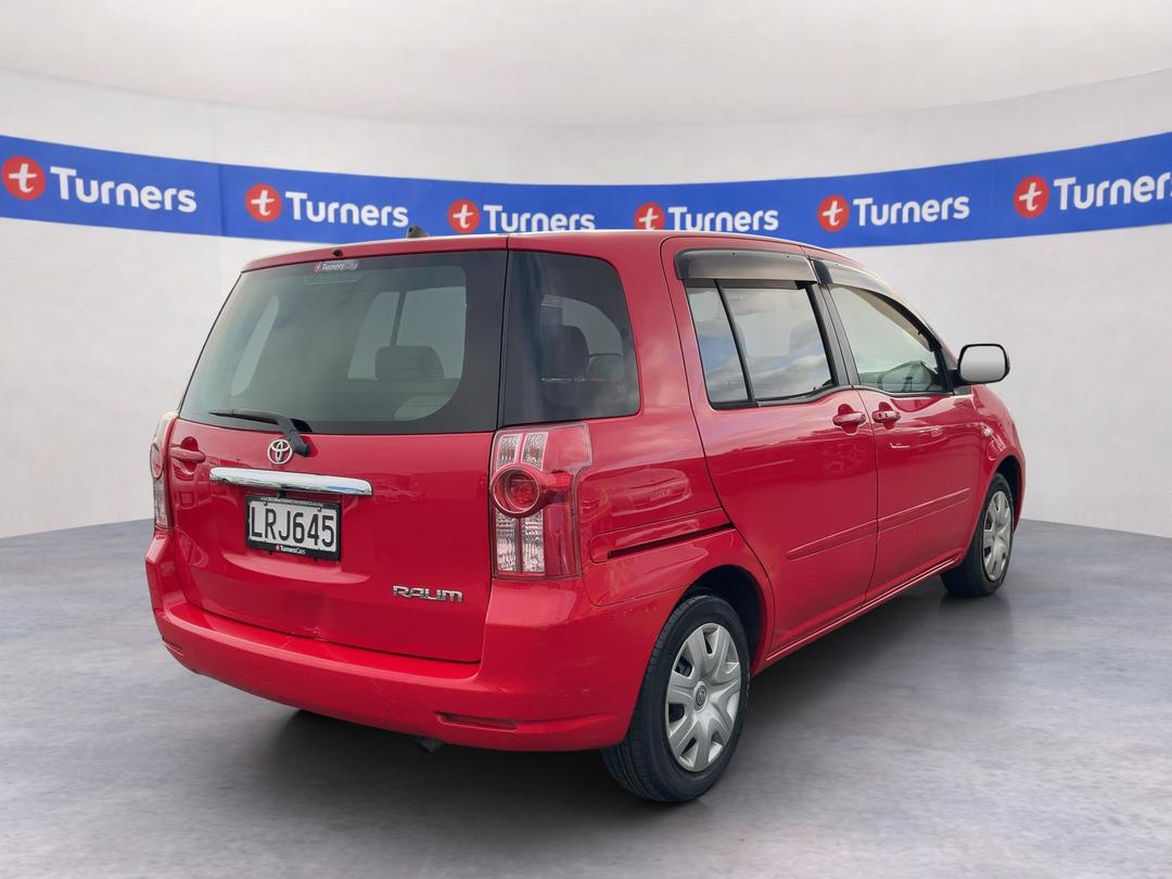 Photo '7' of Toyota Raum