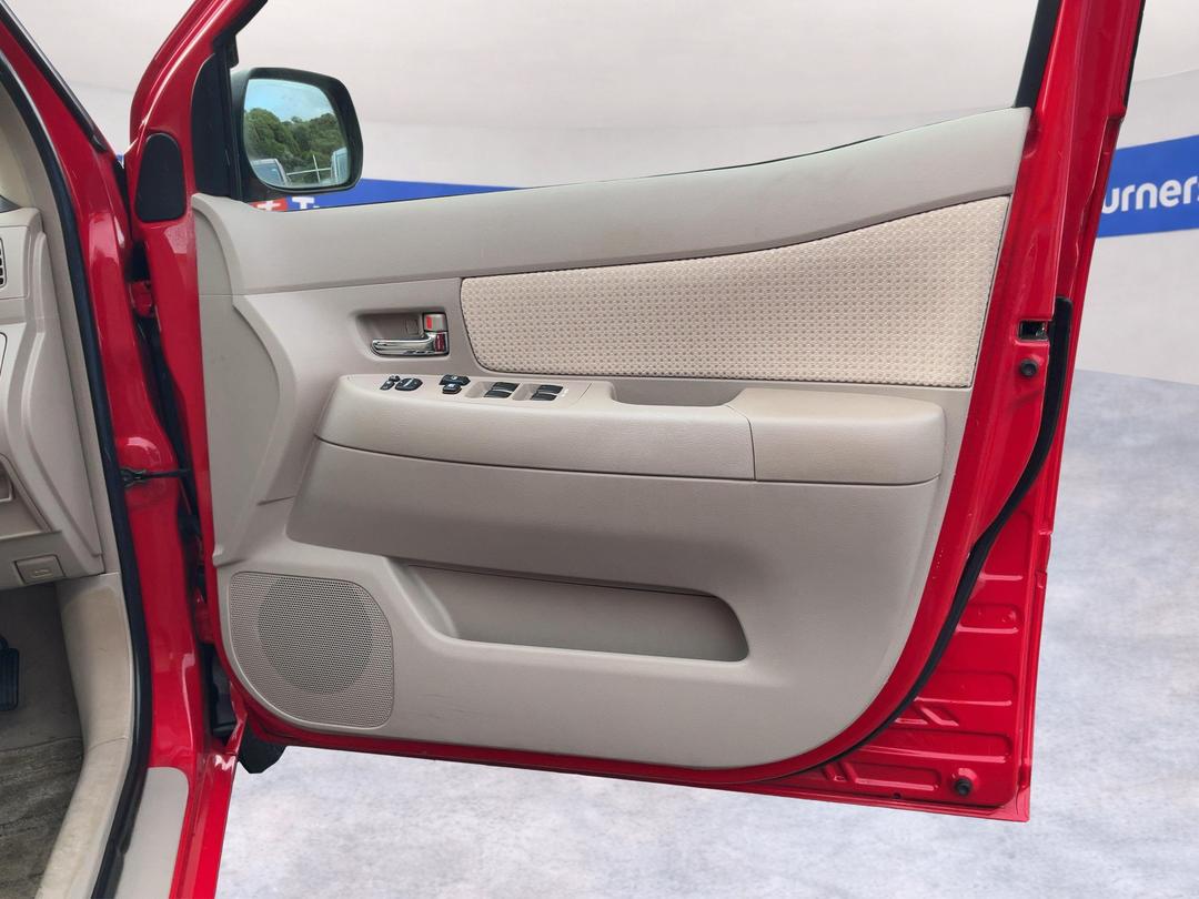 Photo '15' of Toyota Raum