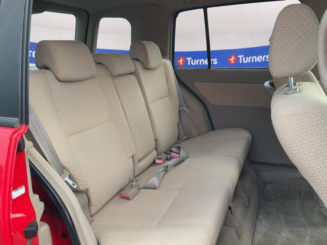 Photo '20' of Toyota Raum