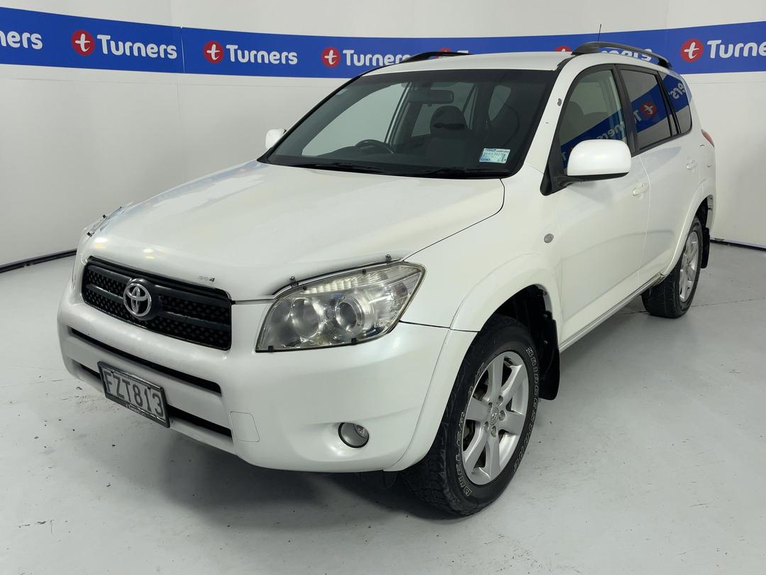 Photo '4' of Toyota Rav4