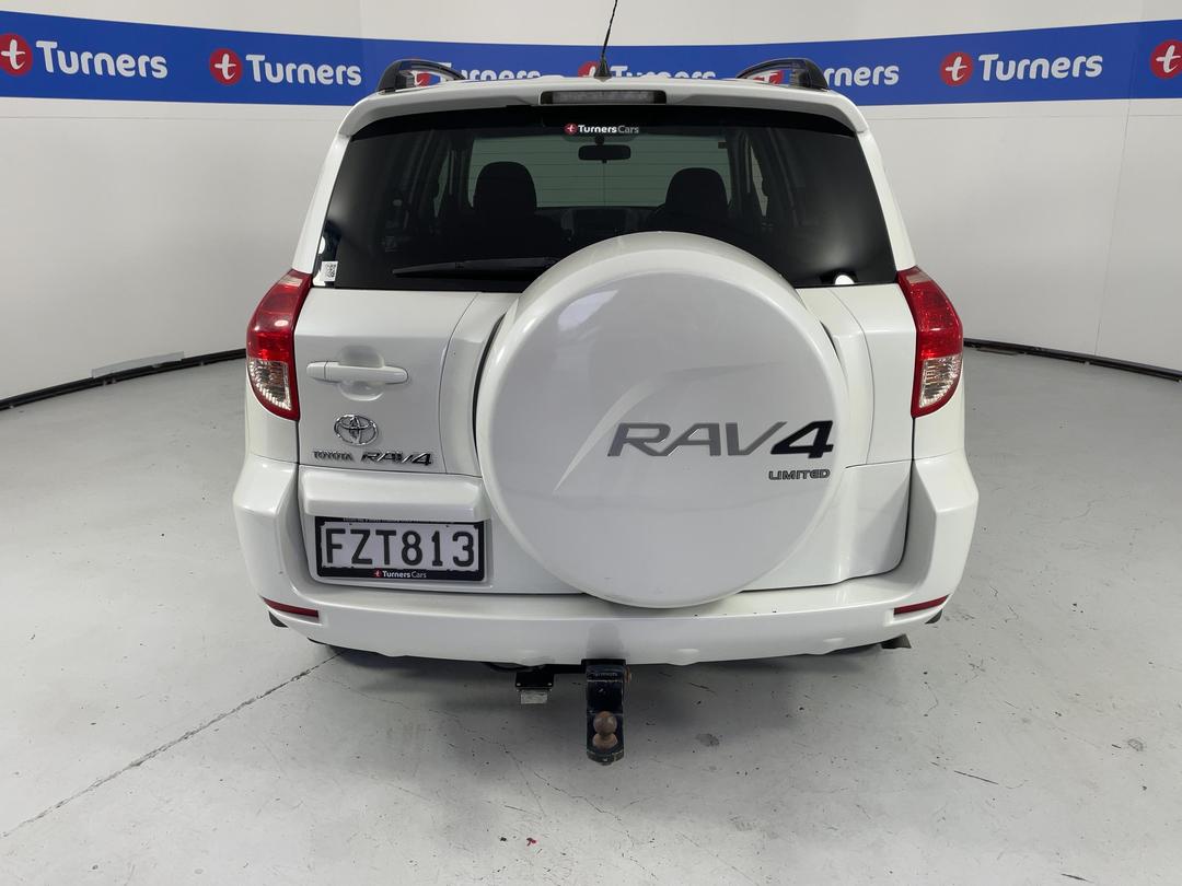 Photo '6' of Toyota Rav4
