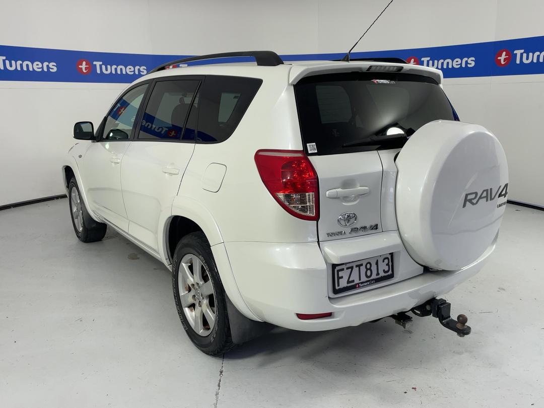 Photo '5' of Toyota Rav4