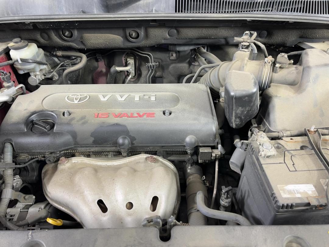 Photo '13' of Toyota Rav4