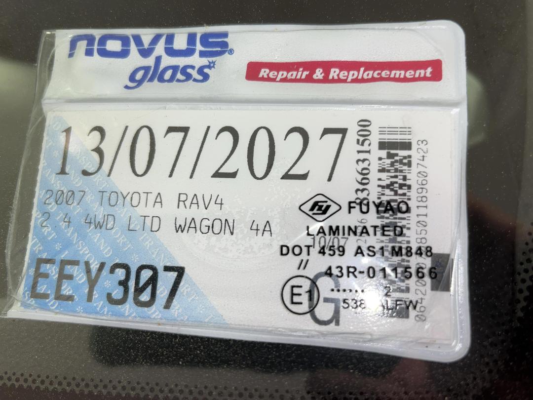 Photo '24' of Toyota Rav4