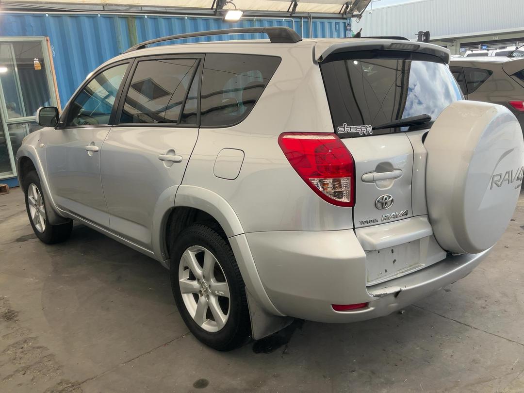 Photo '4' of Toyota Rav4 LTD