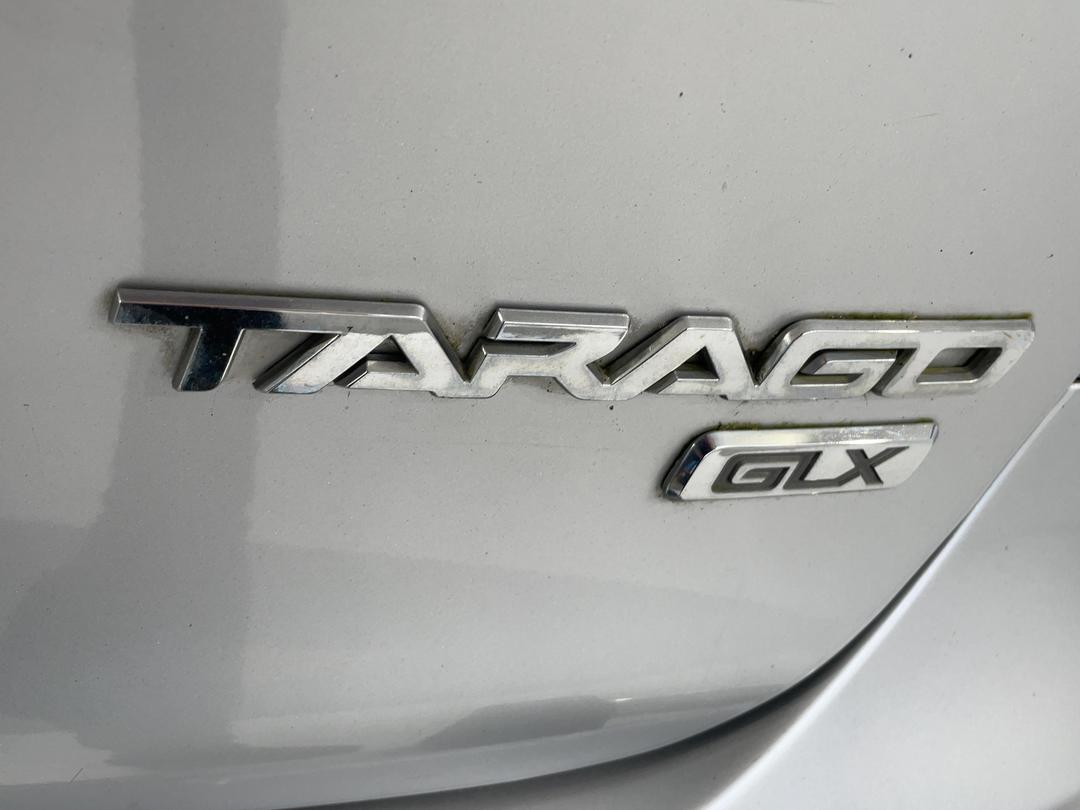 Photo '34' of Toyota Tarago