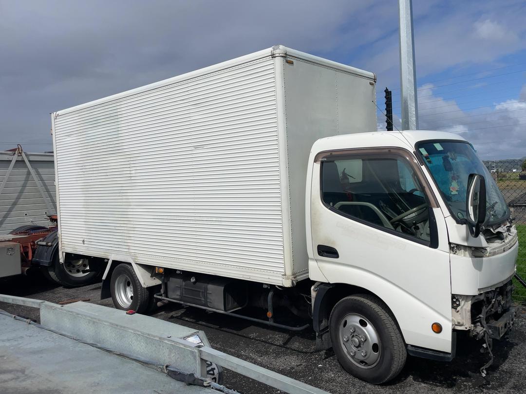 Photo '3' of Toyota Toyoace XZU348-TQTMB3 Box Body