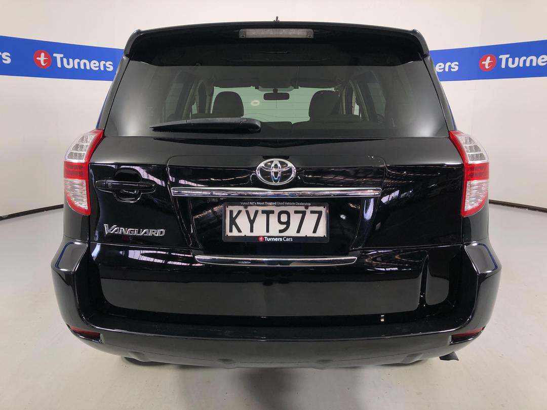 Photo '6' of Toyota Vanguard