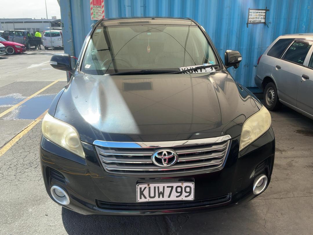 Photo '2' of Toyota Vanguard
