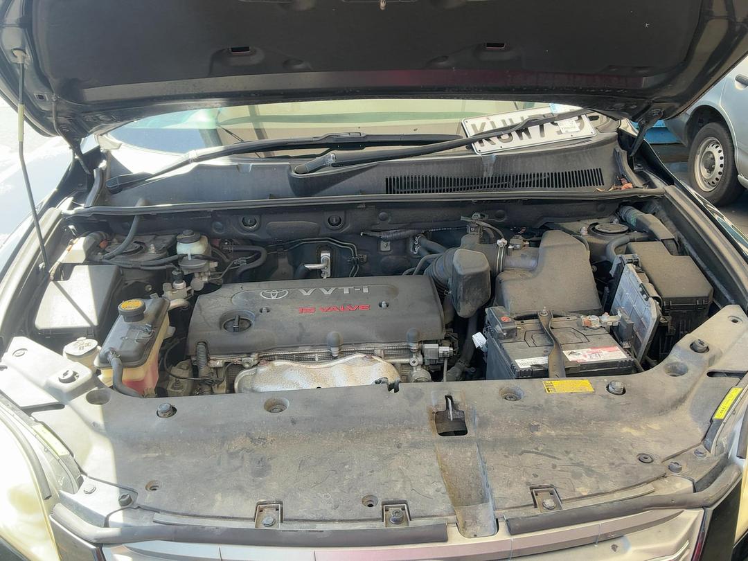 Photo '16' of Toyota Vanguard