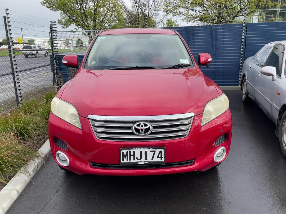 Photo '2' of Toyota Vanguard