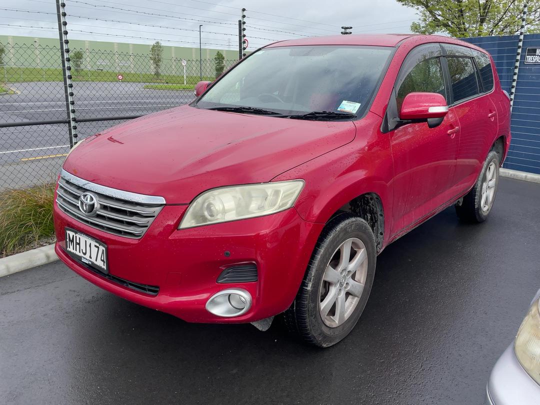 Photo '3' of Toyota Vanguard