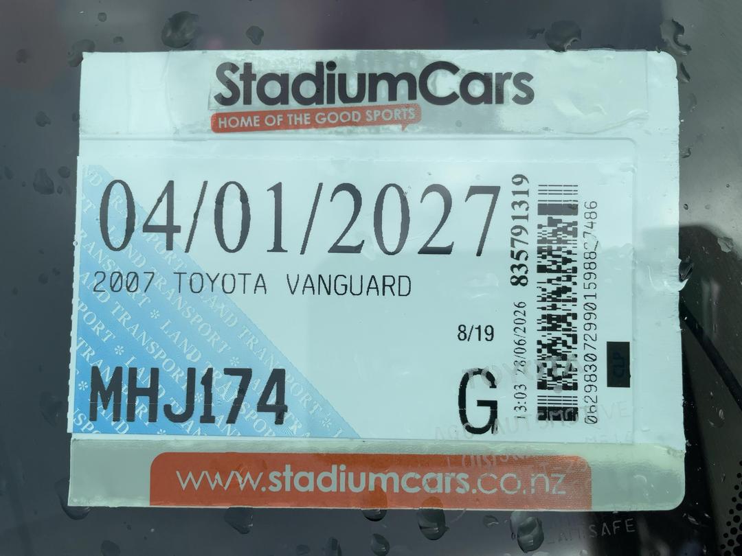 Photo '22' of Toyota Vanguard