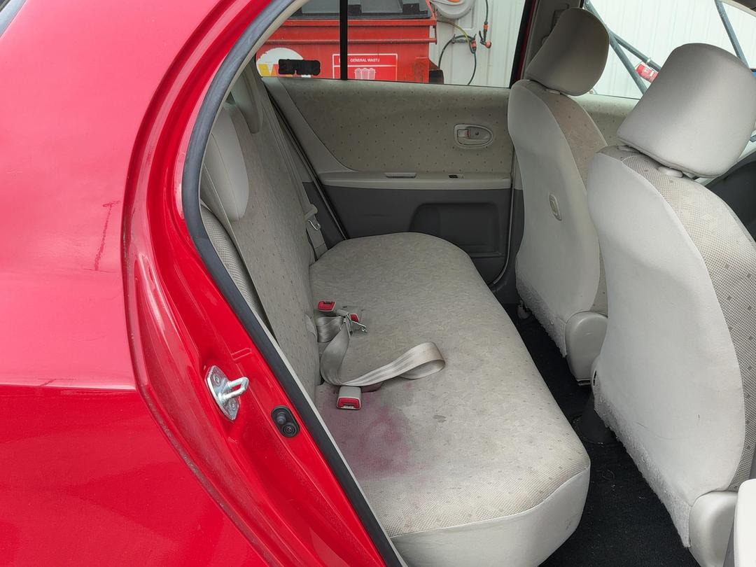Photo '12' of Toyota Vitz Photo '12' of Toyota Vitz