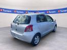 Thumbnail '4' of Toyota Vitz