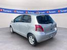 Thumbnail '5' of Toyota Vitz