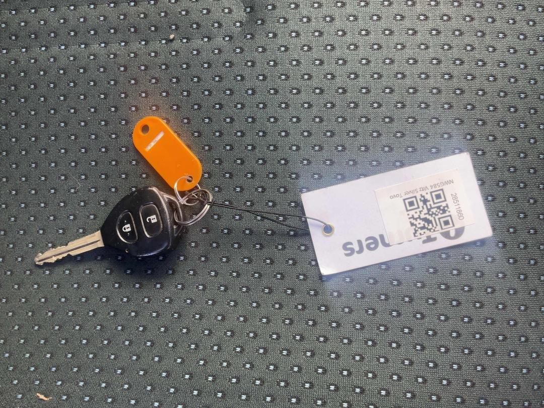 Photo '7' of Toyota Vitz Photo '7' of Toyota Vitz