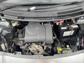 Photo '13' of Toyota Vitz