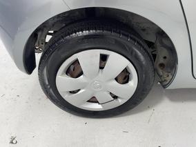 Photo '12' of Toyota Vitz