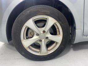 Photo '10' of Toyota Vitz
